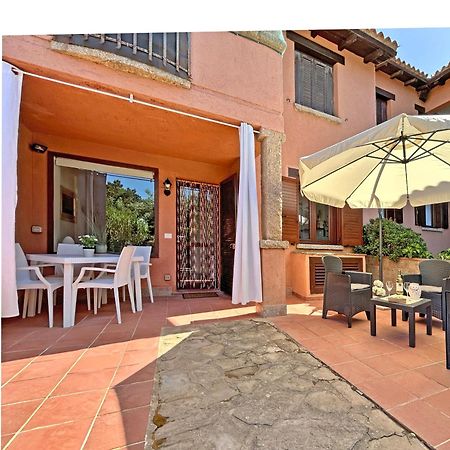 Deluxe Apartments In Porto Rotondo Exterior photo