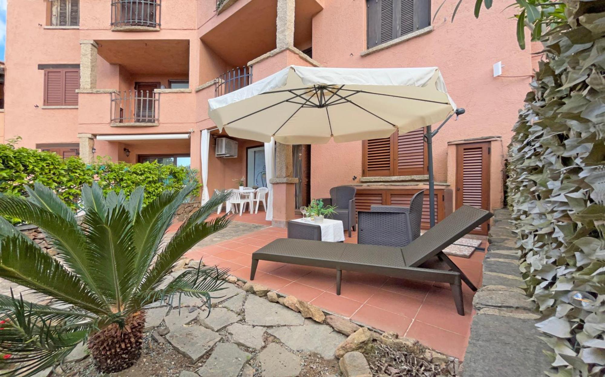 Deluxe Apartments In Porto Rotondo Exterior photo