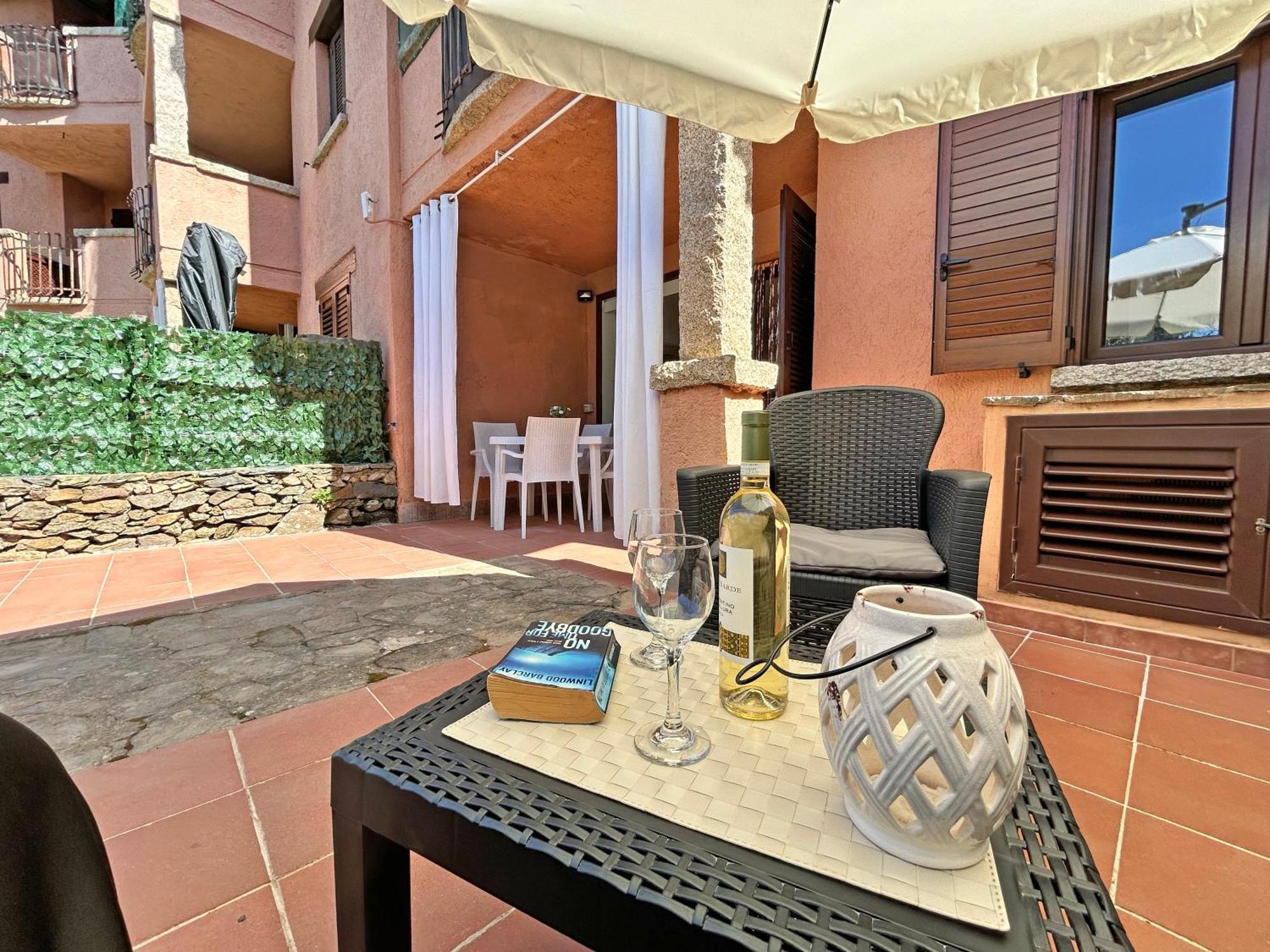 Deluxe Apartments In Porto Rotondo Exterior photo